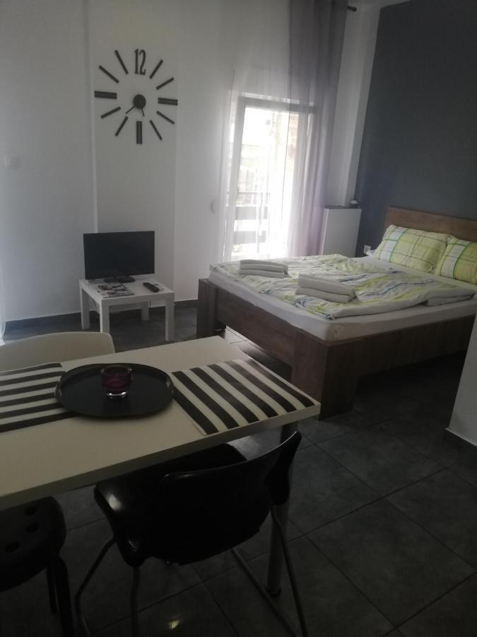 Apartment By The Sea,Neoi Epivates Beach, Thessaloniki นัวอายบิวาไต ภายนอก รูปภาพ
